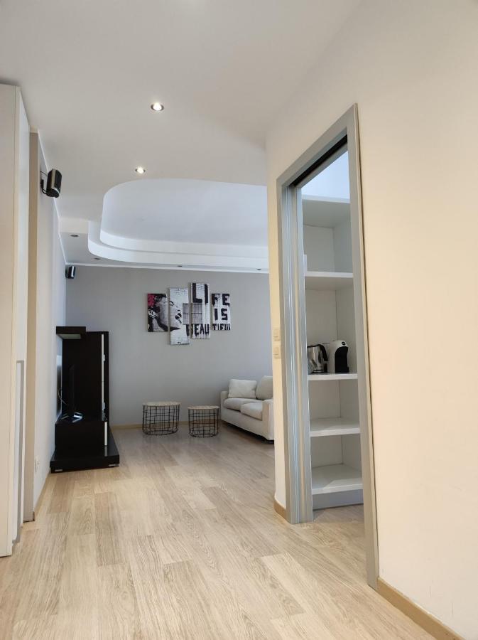 Qu4Ttro Apartman Riva del Garda Kültér fotó